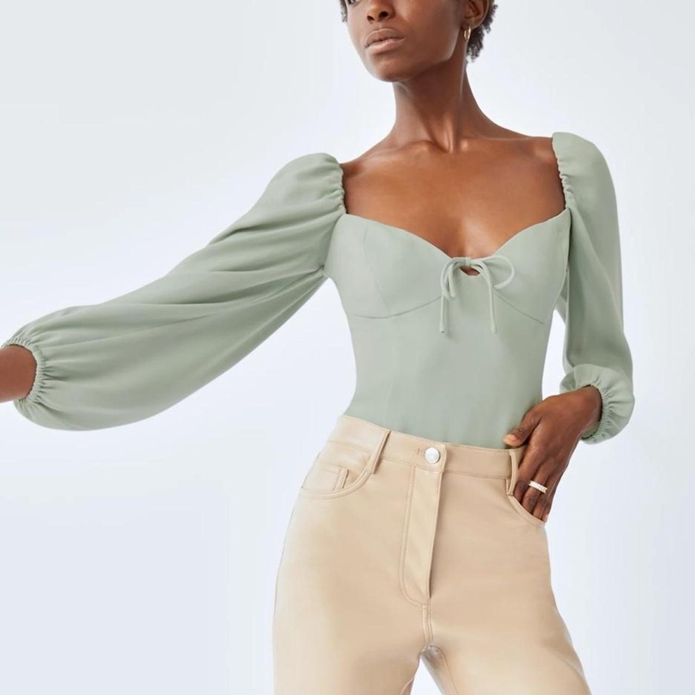 Aritzia Wilfred Novella Top